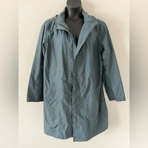 Eddie Bauer 3/4 Length Rain Jacket women’s size 2x